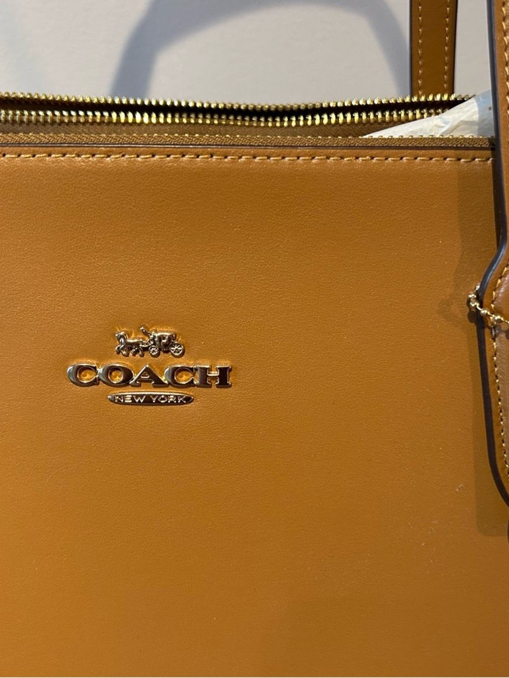 Coach Structured Tote in Tan/Caramel - Picture 2 of 6